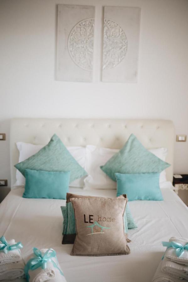 Le Home Rooms Lecce Ngoại thất bức ảnh