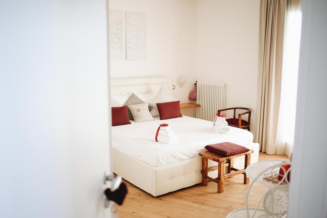 Le Home Rooms Lecce Ngoại thất bức ảnh