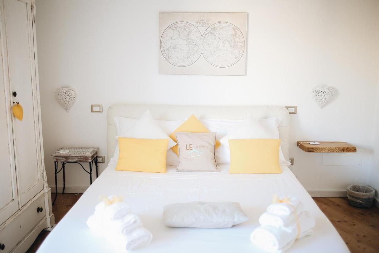 Le Home Rooms Lecce Ngoại thất bức ảnh