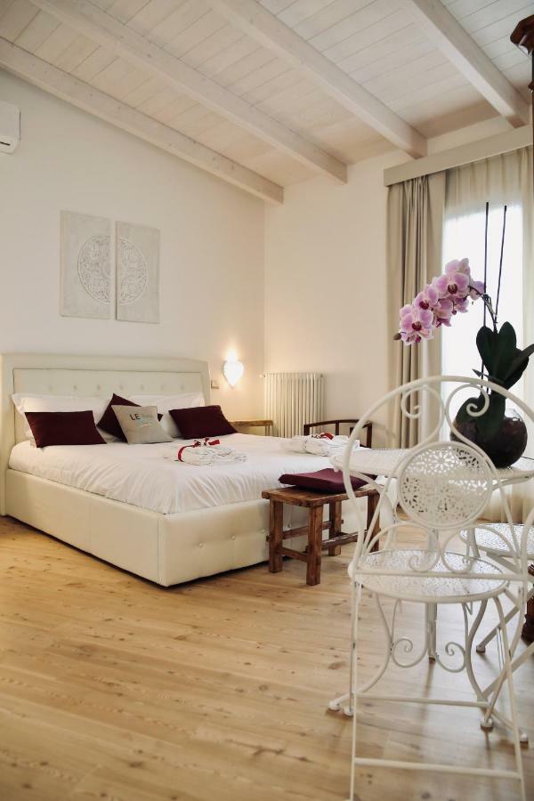 Le Home B&B Lecce Ngoại thất bức ảnh